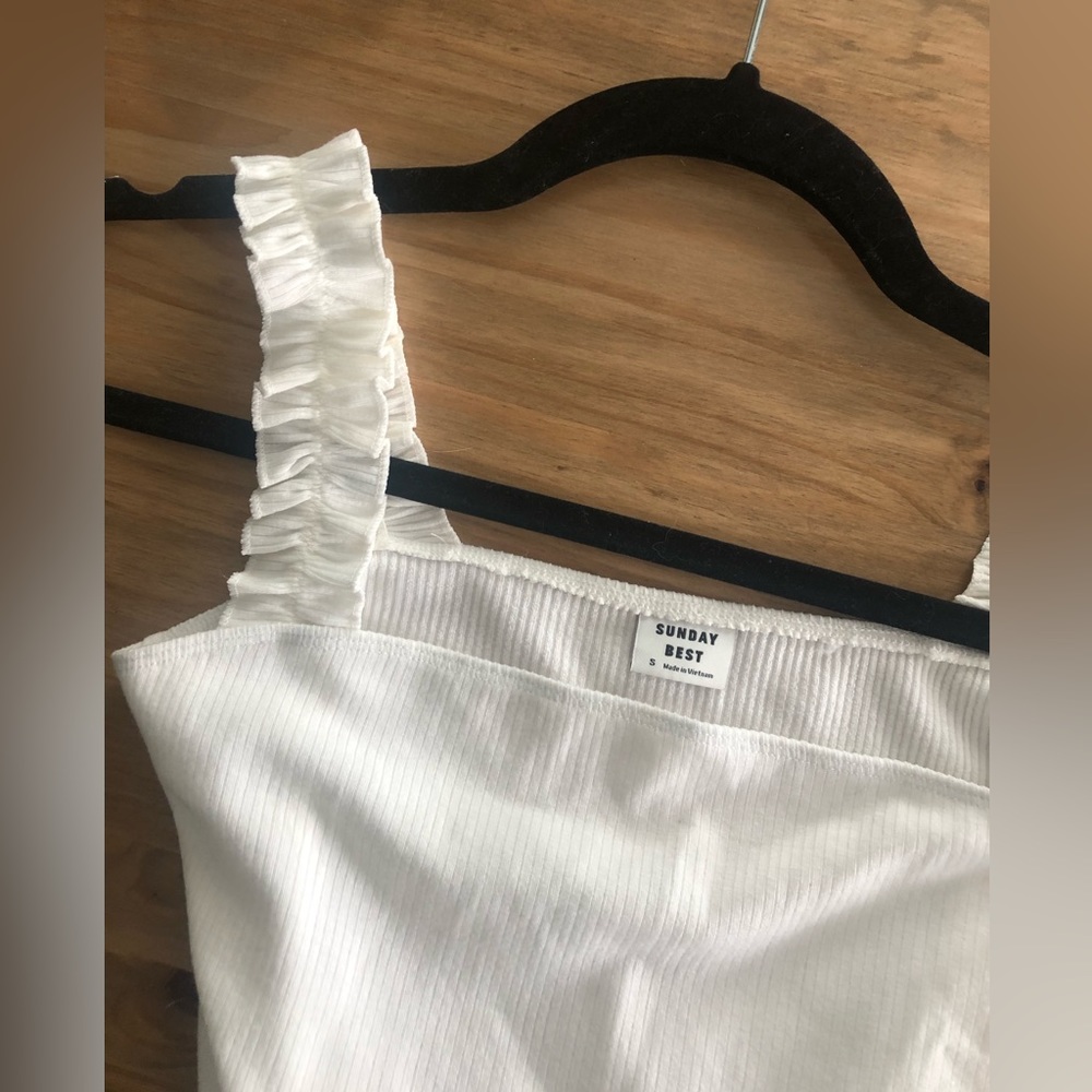 Aritzia bodysuit